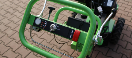 Ruční fréza na pařezy s elektrickým pojezdem F 460E/27