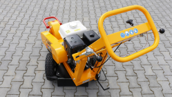 Lehká ruční fréza na pařezy s motorem Honda F 360 SW/11