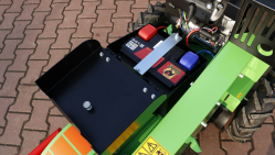 Ruční fréza na pařezy s elektrickým pojezdem F 460E/27