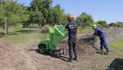 Elektrický zahradní štěpkovač s pojezdem LS 95 A
